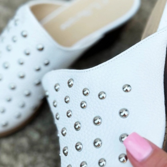 Chinese Laundry White Studded Mules - Picture 3 of 4
